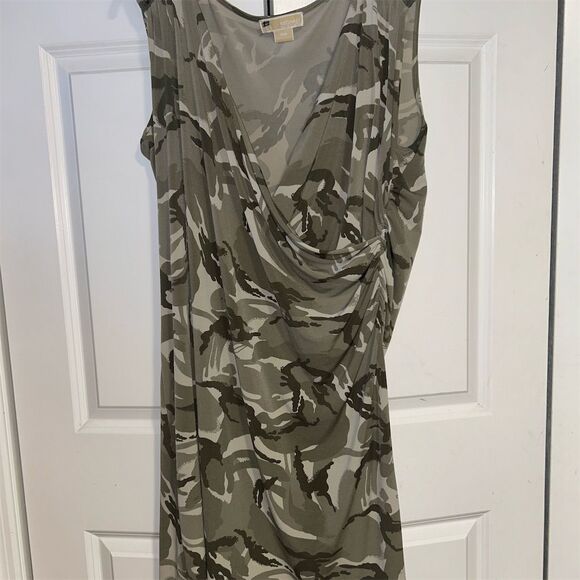 Michael Kors Plus 18W Camouflage Ruched Knee Length Dress Sleeveless - Picture 1 of 6